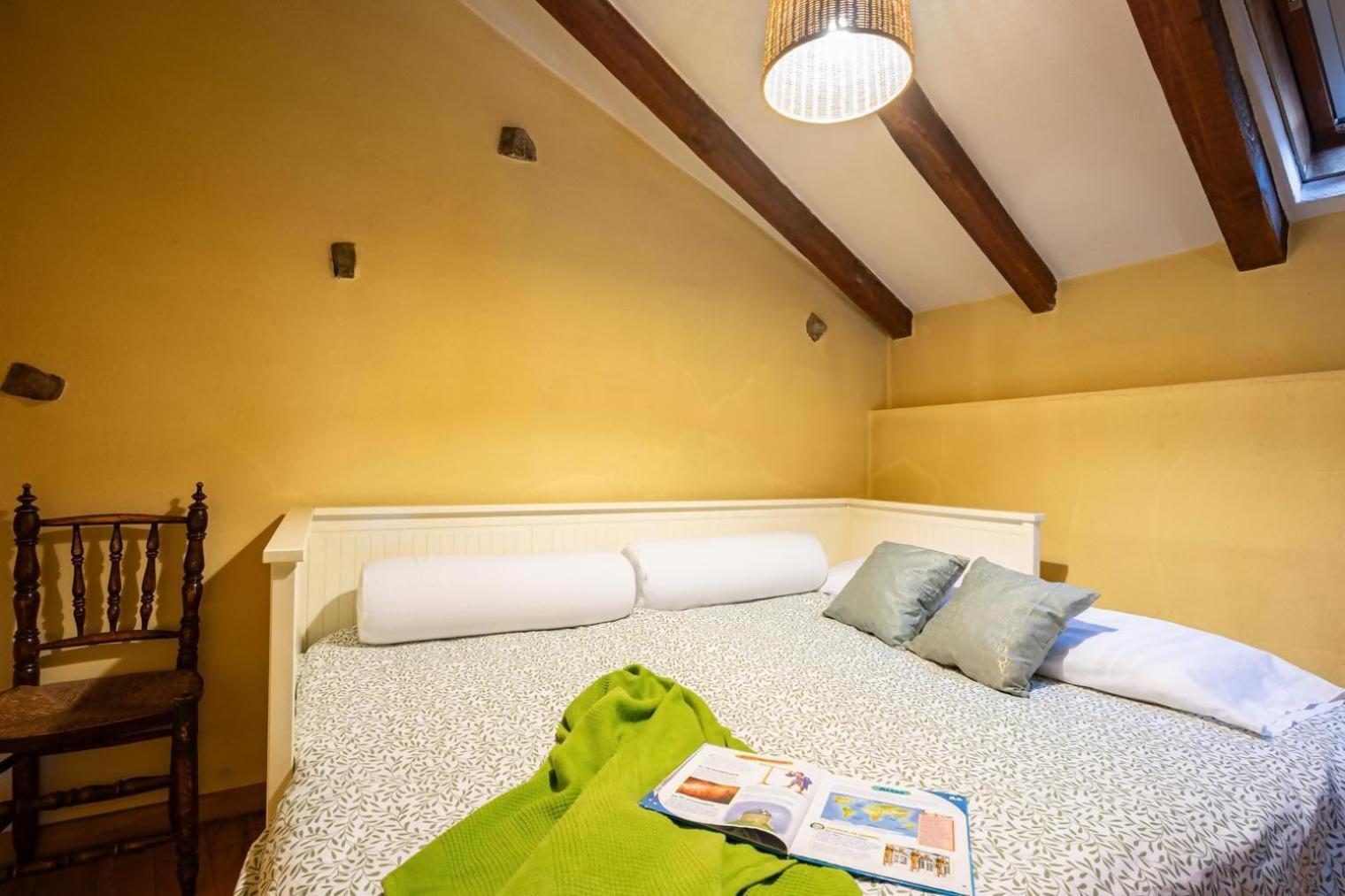 Casa Rural La Carrozal Senda Del Oso Orelleiru ภายนอก รูปภาพ