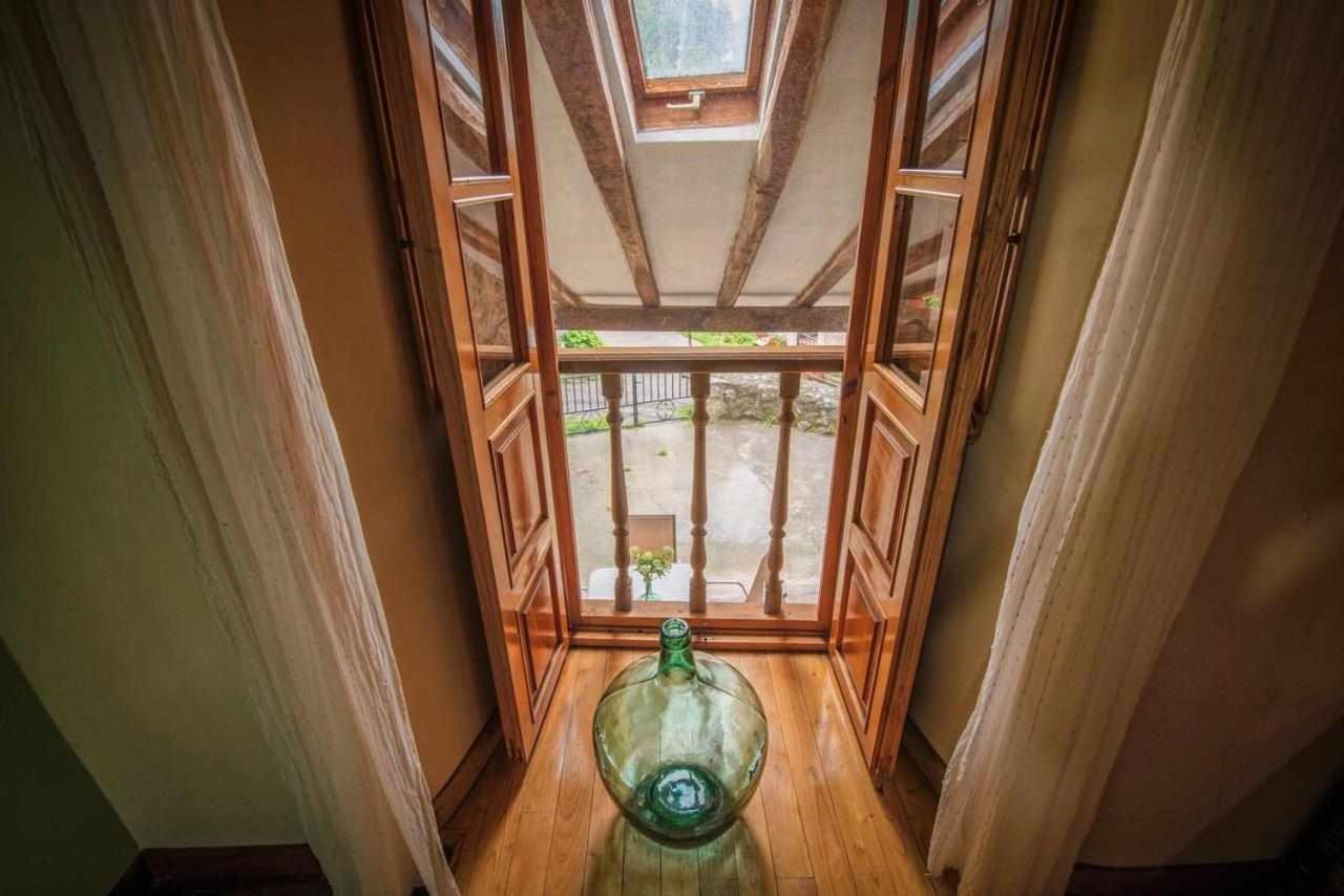 Casa Rural La Carrozal Senda Del Oso Orelleiru ภายนอก รูปภาพ
