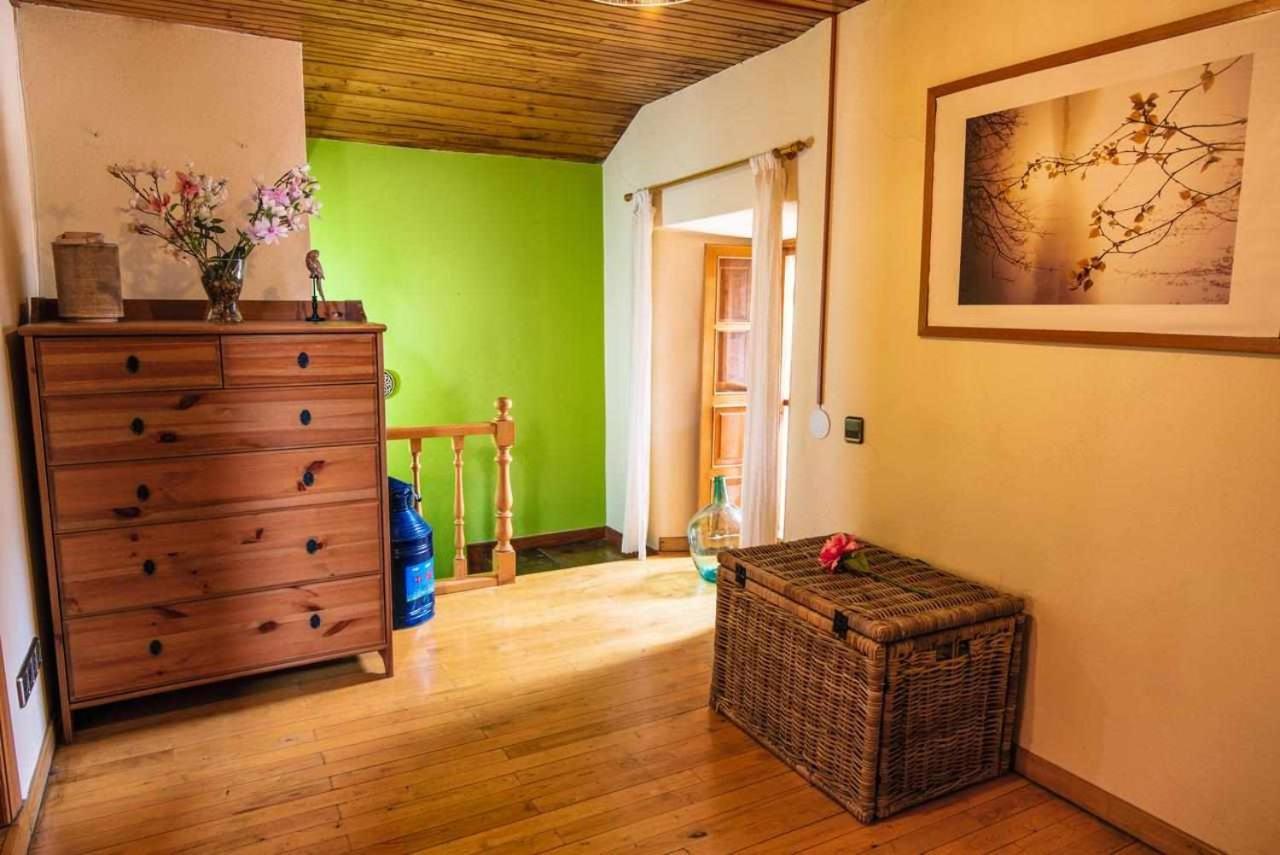 Casa Rural La Carrozal Senda Del Oso Orelleiru ภายนอก รูปภาพ