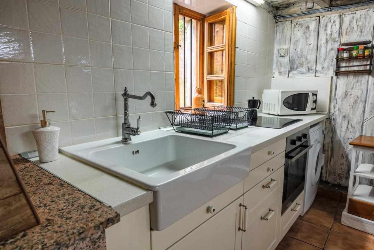 Casa Rural La Carrozal Senda Del Oso Orelleiru ภายนอก รูปภาพ