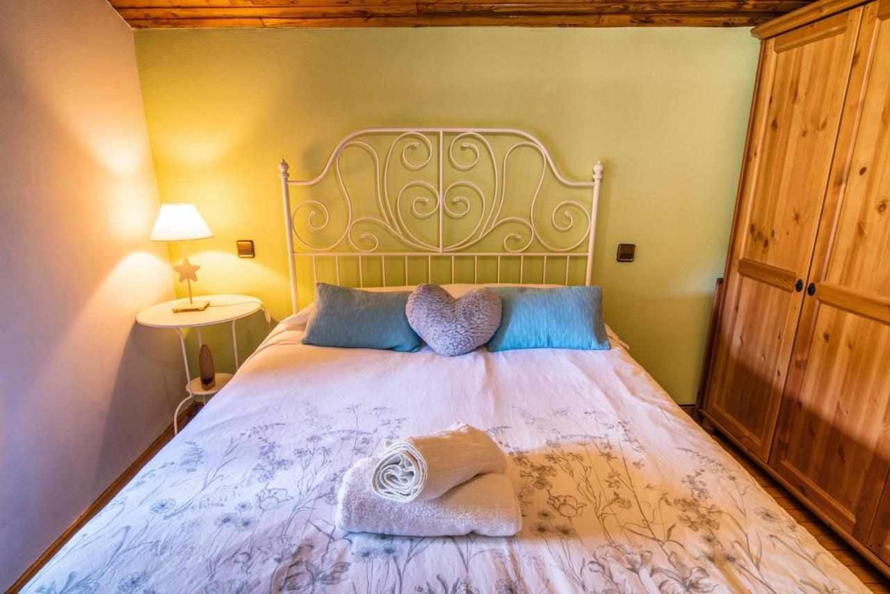 Casa Rural La Carrozal Senda Del Oso Orelleiru ภายนอก รูปภาพ